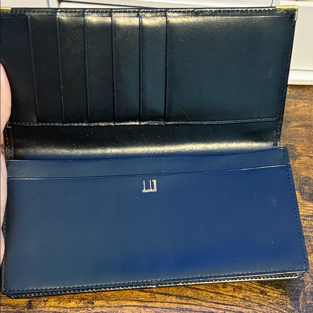 Dunhill Black and Gold Women's Wallet - Picture 3 of 4